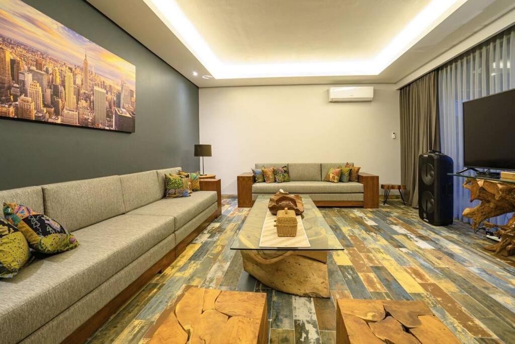 Ungasan Grand Villa Uluwatu מראה חיצוני תמונה