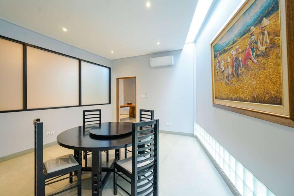 Ungasan Grand Villa Uluwatu מראה חיצוני תמונה